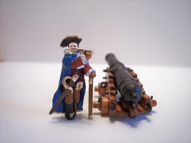 Captain &amp; 32lb Cannon