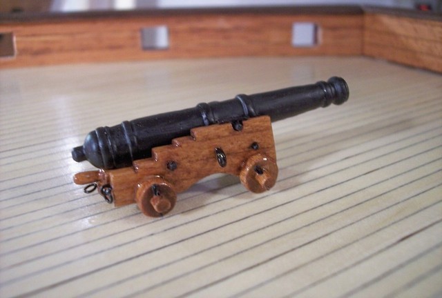 32 LB SHIP CANNON