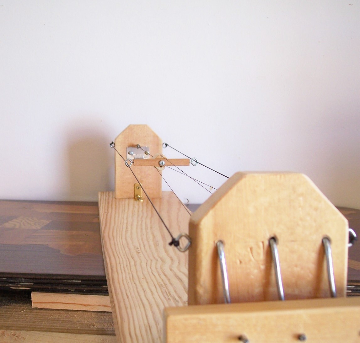  Handcrank Side